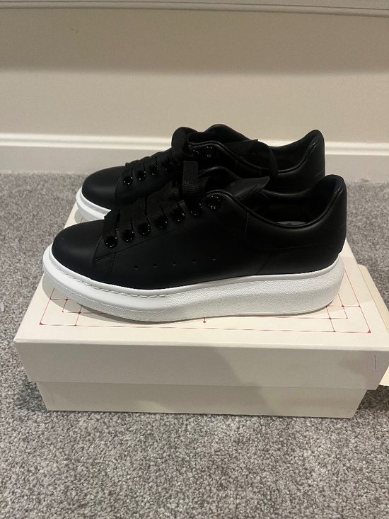 Alexander McQueen Shoes - Alexander McQueen Sneakers – Black/White – Size 39